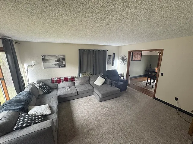 24344 Thunderbird Dr — Photo 3