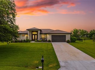 16630 Willow Point Ct, Alva, FL 33920