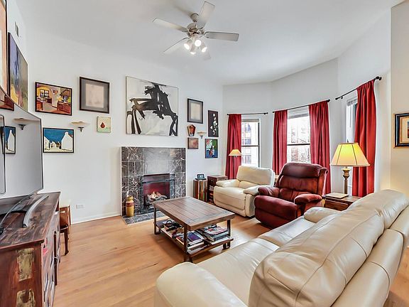 4th image of 935 W Leland Ave #3W