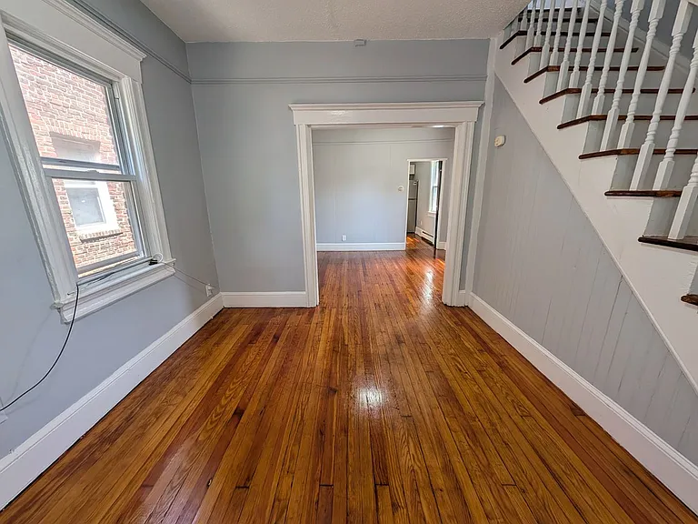 1409 Mattison Ave — Photo 5