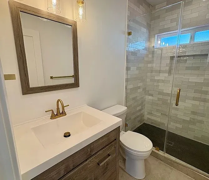 8045 Darby Ave #3 — Photo 10