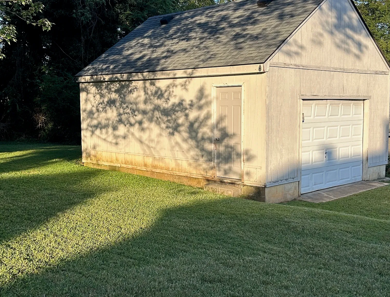 1316 Harding St — Photo 4