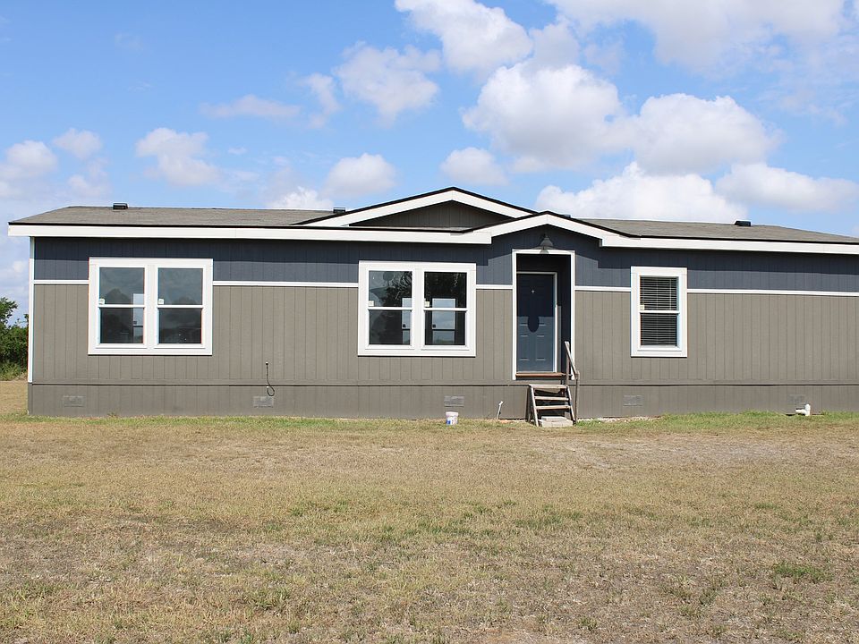 1st image of 1004 Casa Blanca Dr
