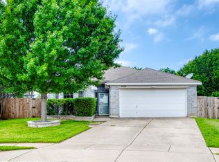 5020 Lake Valley Ct, Fort Worth, TX 76123