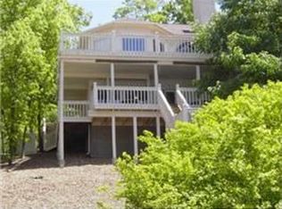 1078 Cornett Branch Rd, Four Seasons, MO 65049