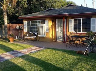 16015 Los Cedros Ave, Fontana, CA 92336