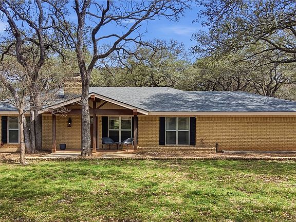 2nd image of 2189 Chaparral Dr