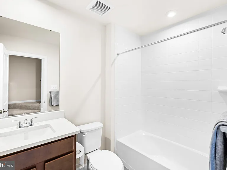 3404 Chester Aly — Photo 24