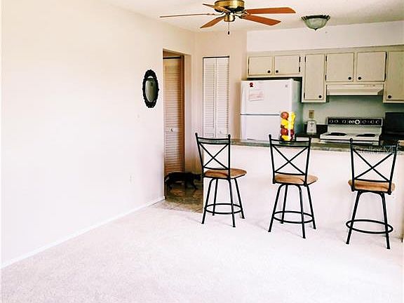 4th image of 21150 Gertrude Ave #B