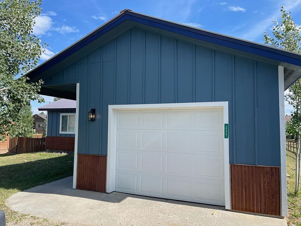 Brand new siding and paint!