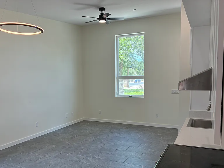 505 N 40th Ave #3 — Photo 5