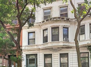 18 W 69th St, New York, NY