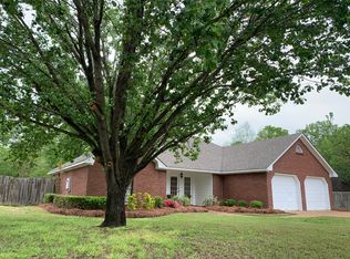 102 Sunnycrest Dr, Ridgeland, MS 39157