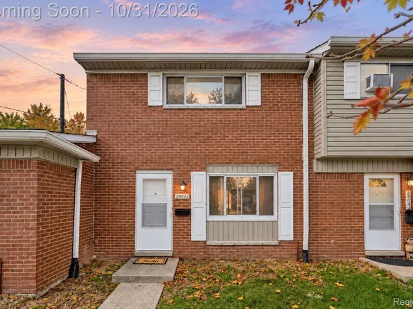 29044 Manchester St, Westland, MI 48185