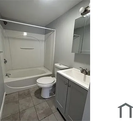 36 Bigelow St — Photo 5