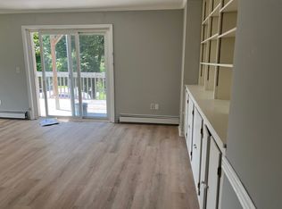 E16 Stonehedge Dr #E16, South Burlington, VT 05403