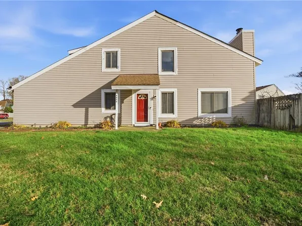 4036 Lake Ridge Cir, Virginia Beach, VA 23452