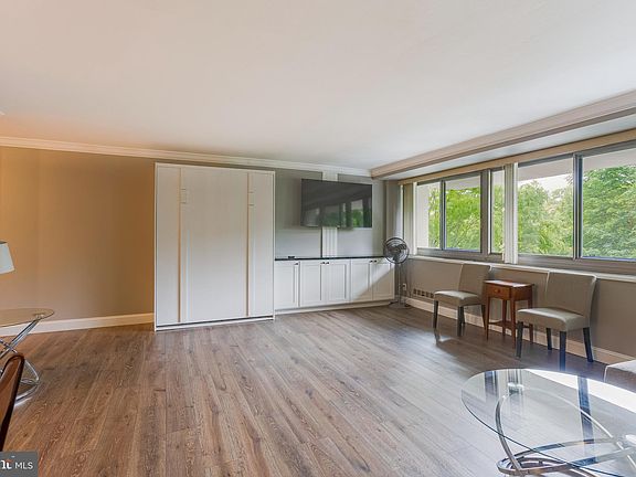 5th image of 2401 Pennsylvania Ave APT 2C43