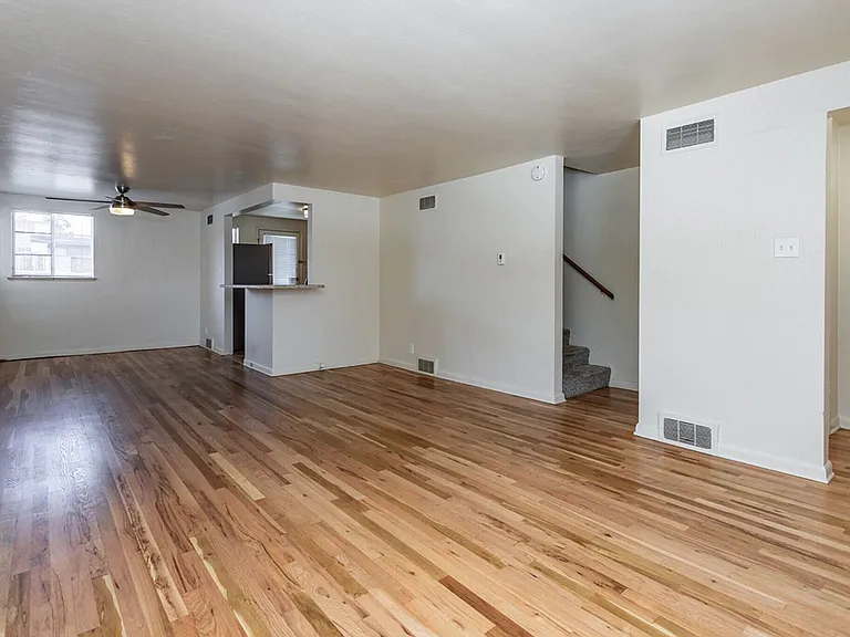 7400 W 10th Ave — Photo 37