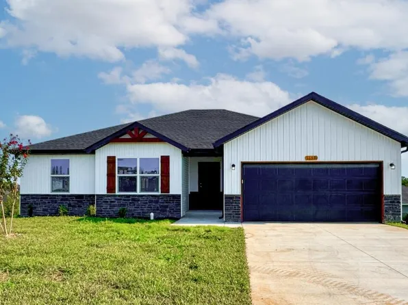 1159 E Habersham Street, Republic, MO 65738