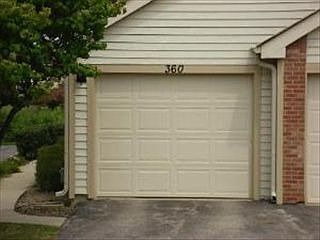 1st image of 360 Grissom Ct