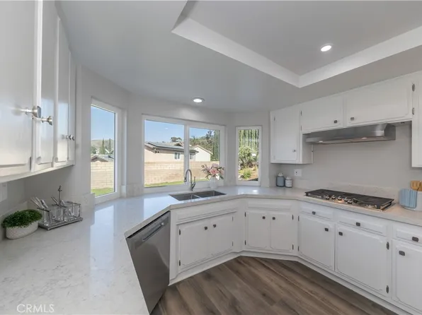 980 S Loyola Dr, Anaheim, CA 92807
