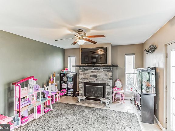 5th image of 21 Wyndham Ct