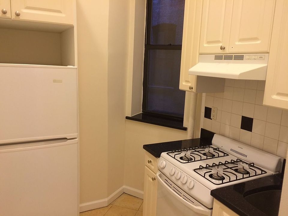 1st image of 211 E 34th St APT 2A