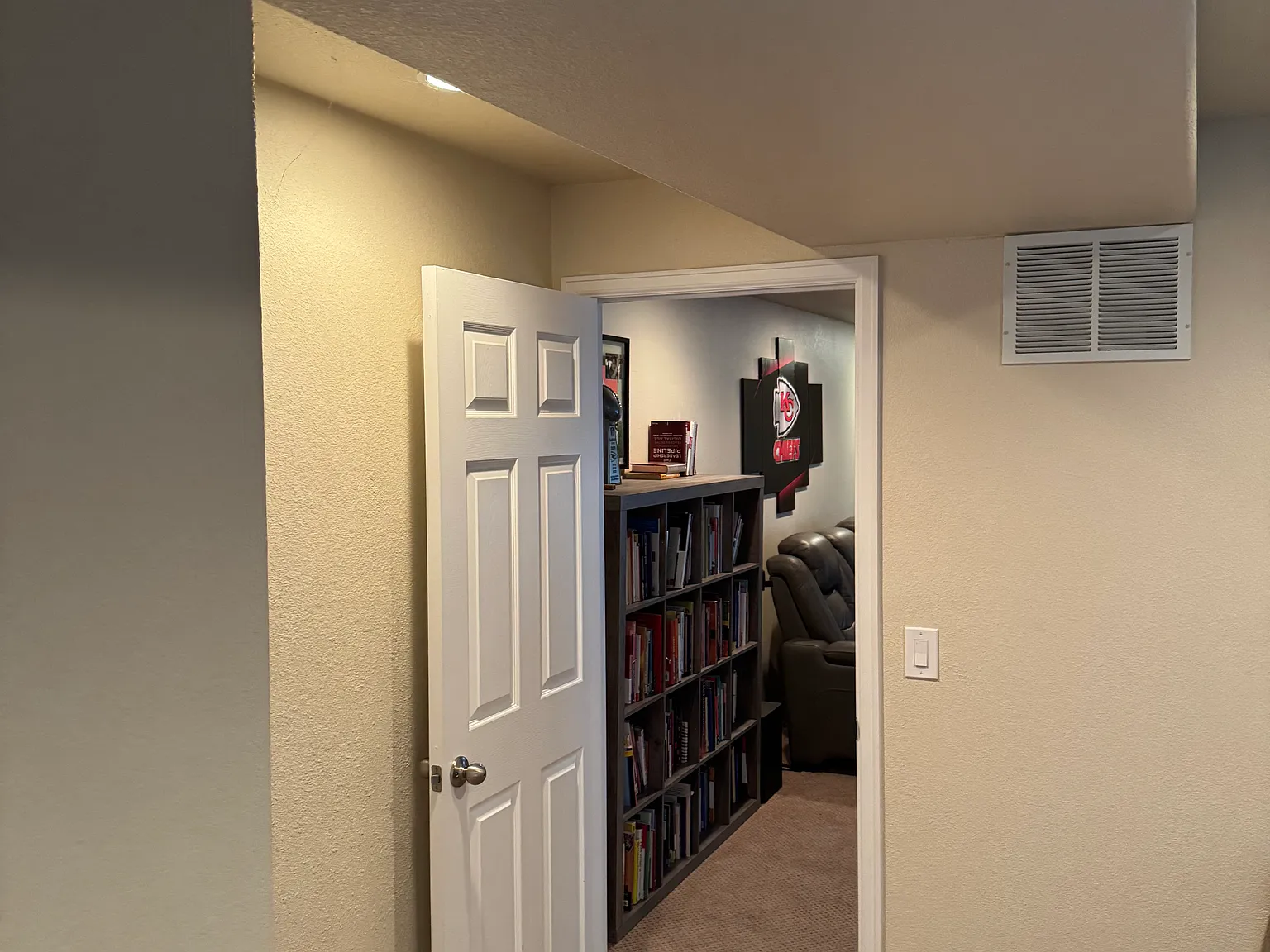12945 Leyden Way — Photo 4