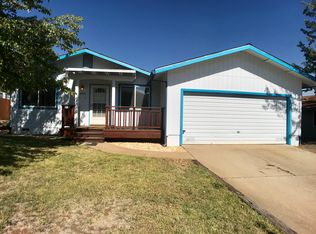606 Lawrence Ln, Yreka, CA 96097