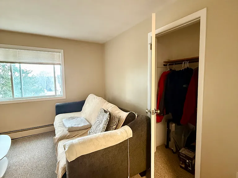 69 Newton St #8 — Photo 9