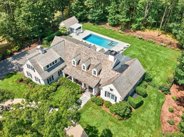 108 Seapuit River Road, Osterville, MA 02655