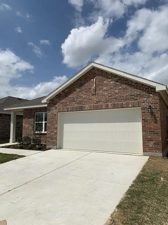 1640 Hossler Trl — Photo 2