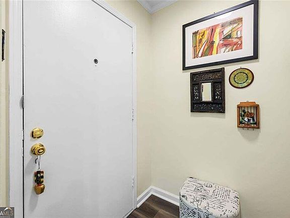 2nd image of 6851 Roswell Rd Unit F3