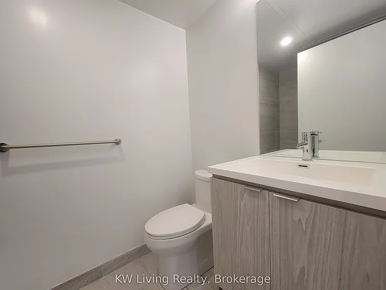55 Cooper St #4716 — Photo 9