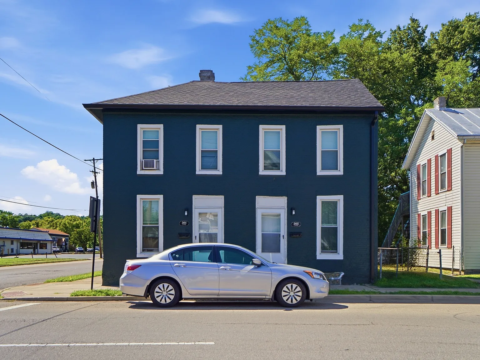 2 bed, 980 sqft, $950 — Photo 1