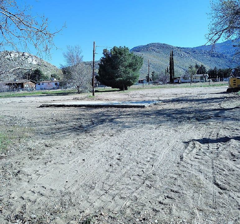 1st image of 16852 Scodie Canyon Rd