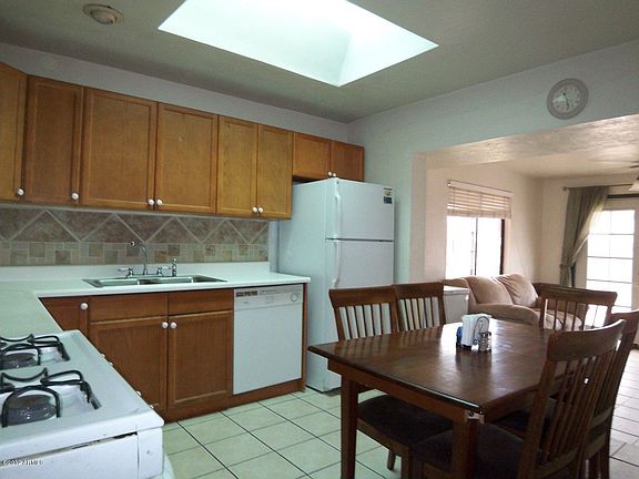 3rd image of 8243 N 29th Dr