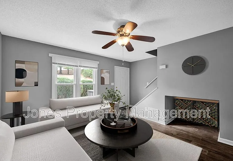 2676 White Oak Ln — Photo 9