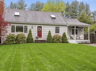 1 Pandora Dr, Groveland, MA 01834