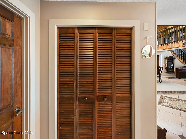2230 Sykes Creek Dr — Photo 46