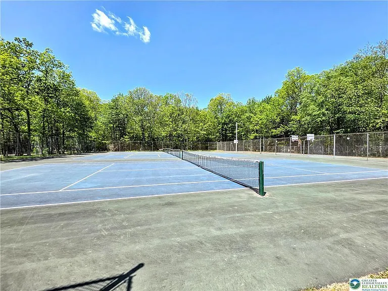 Bear Creek Lakes Amenities