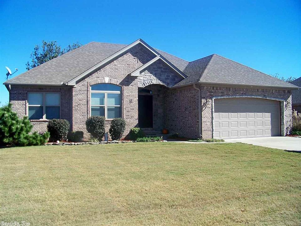 1st image of 12 Southwind Blvd