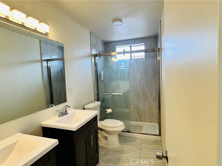23624 Western Ave #B — Photo 5