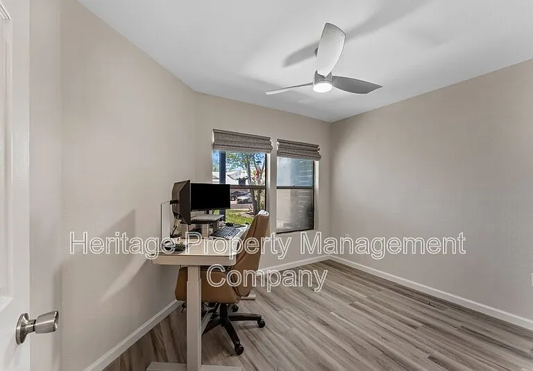 6715 Hickory Springs Dr — Photo 20