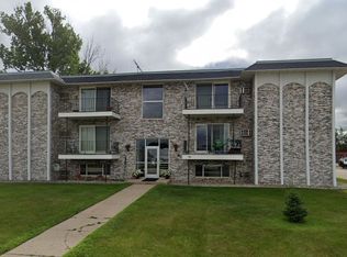 1327 Madison Ave #1, Detroit Lakes, MN 56501