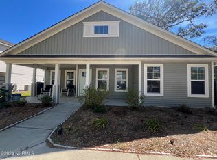 148 NE 13th St, Oak Island, NC 28465