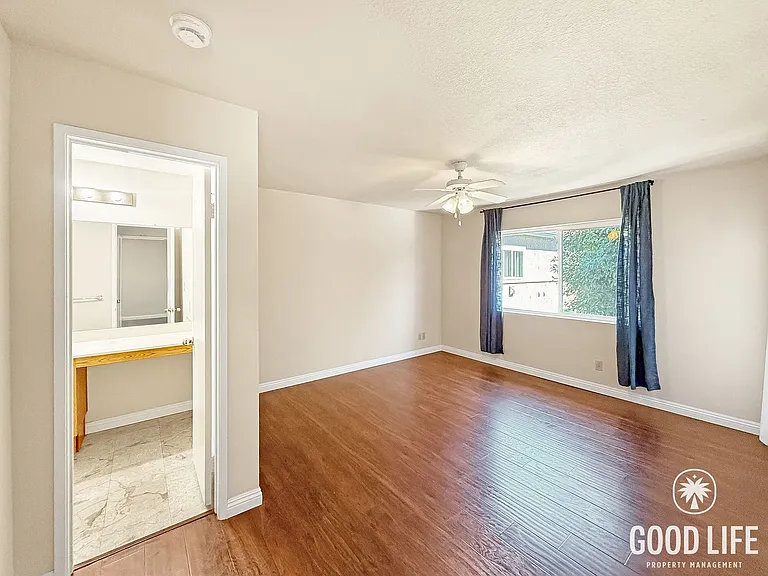 7565 Charmant Dr #302 — Photo 9