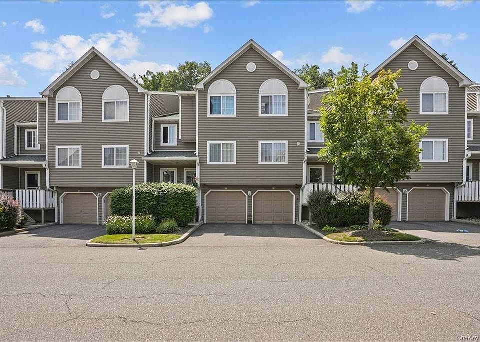 60 Eagle Ridge Way, Nanuet, NY 10954 Zillow
