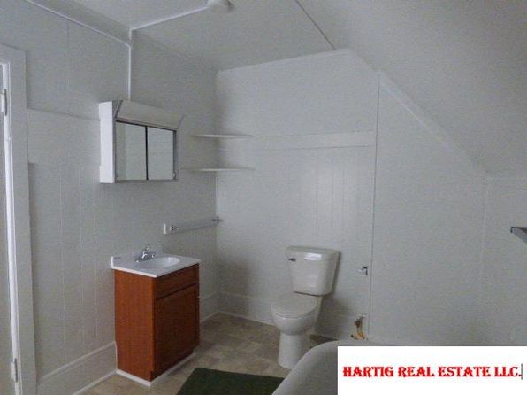 1710 Ella St, Beatrice, NE 68310